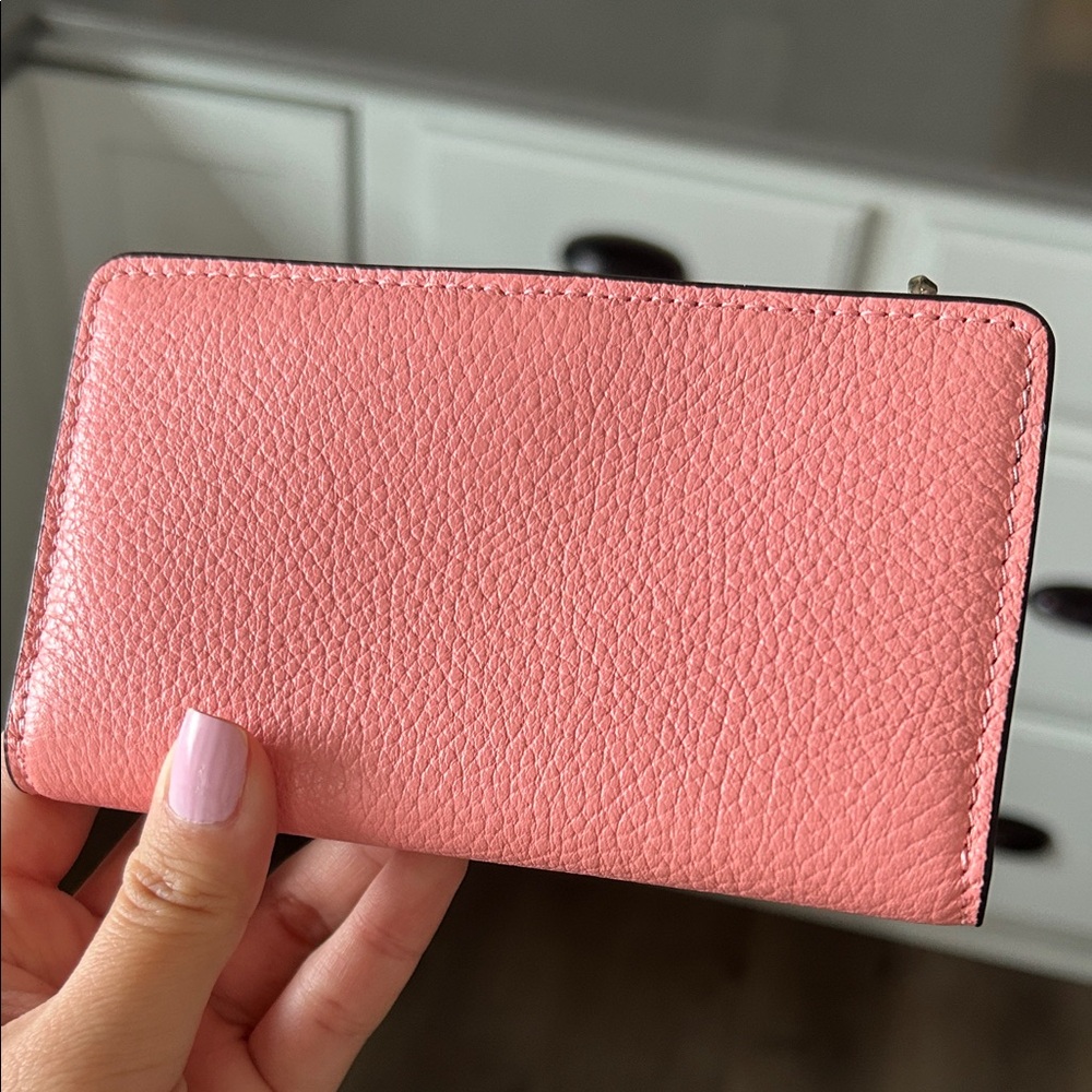 Kate Spade Coral Leather Wallet - Picture 2 of 6